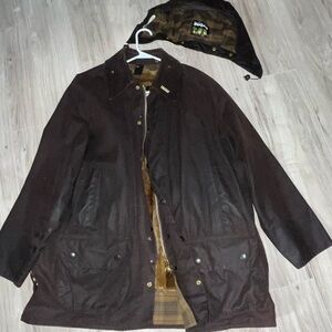 Barbour Beaufort Waxed Barn Outdoor Jacket
